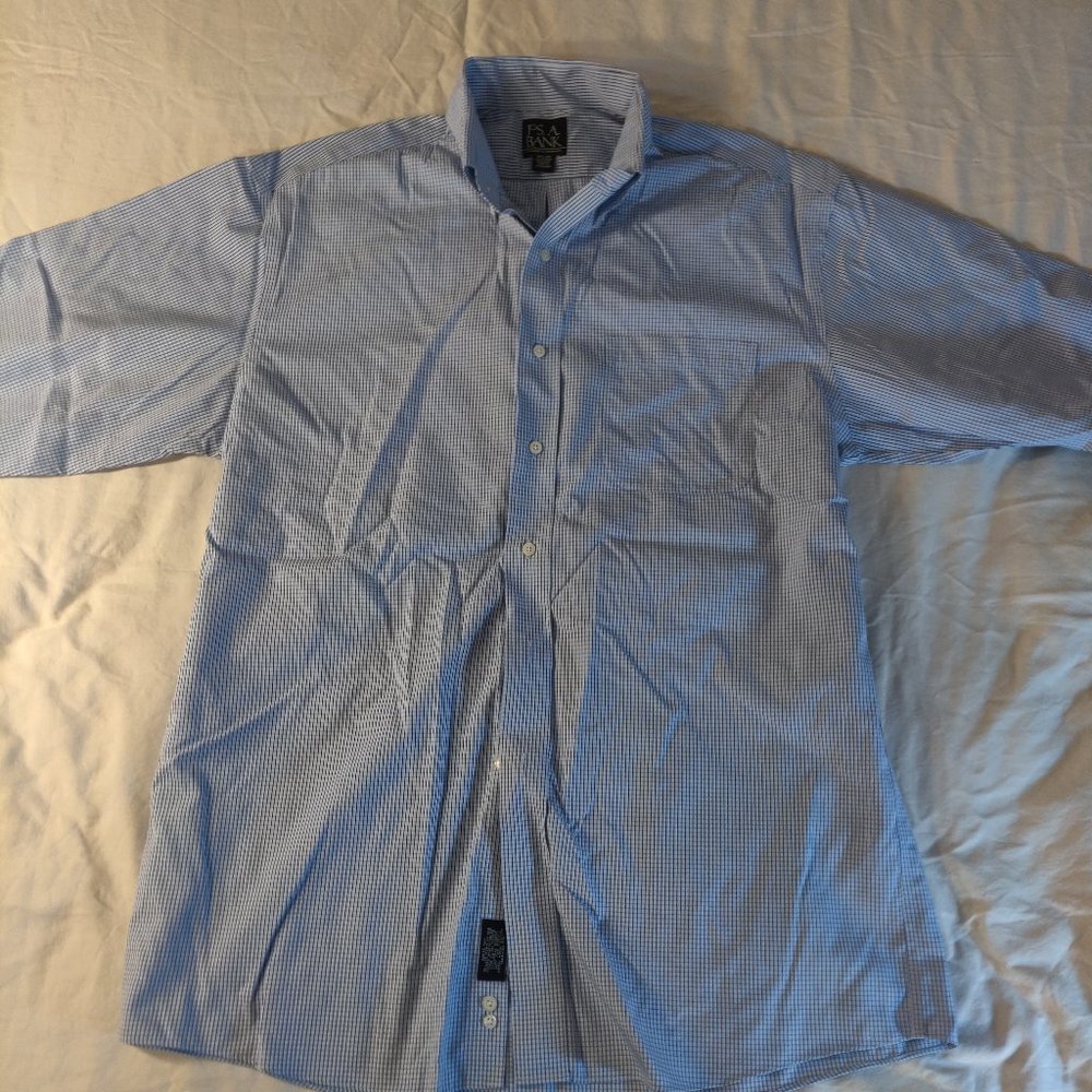 Jos A Bank Travelers Collection Shirt 15.5 neck